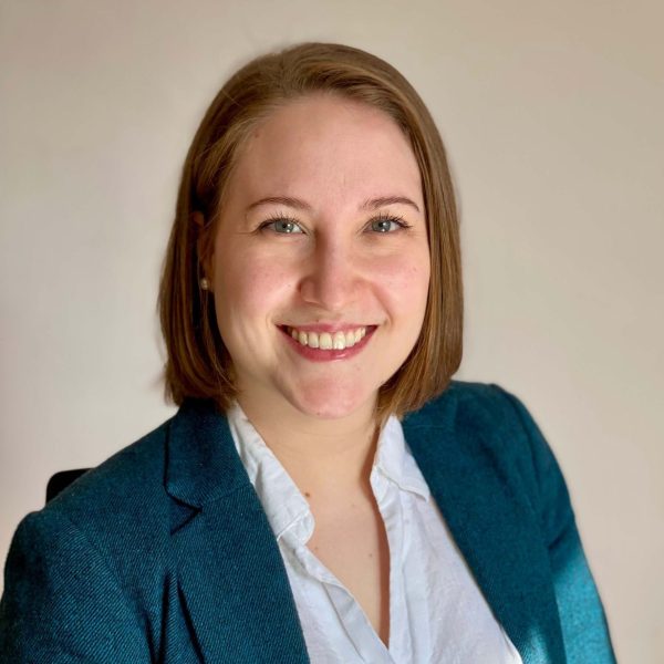 <br>Luciana Dovile Álvarez